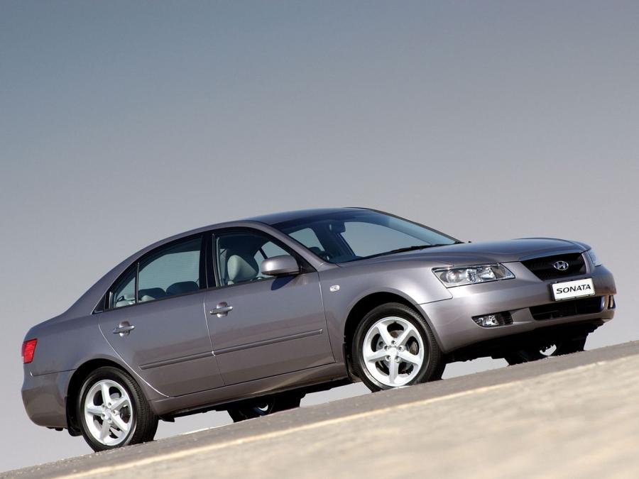  Hyundai Sonata 2005 года  (ZA) (фото 3 из 14)